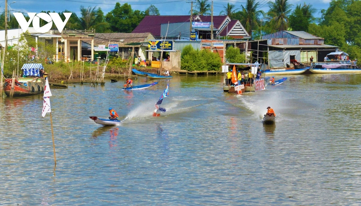 Cà Mau: Tổ chức giải đua vỏ lãi mở rộng khu vực ĐBSCL