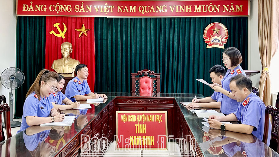 Tác phẩm dự thi Giải Búa liềm vàng lần thứ IX - năm 2024: Chi bộ Viện Kiểm sát nhân dân huyện Nam Trực lãnh đạo thực hiện các giải pháp nâng cao chất lượng kiểm sát các hoạt động tư pháp