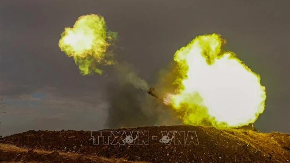 Hezbollah phóng rocket vào Israel