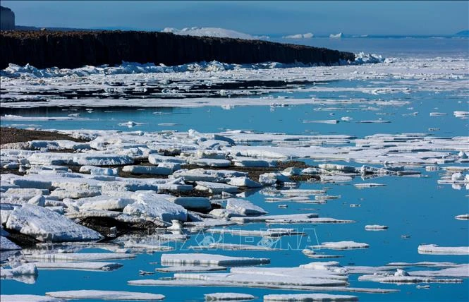 Những tảng băng trôi ở Baffin Bay, đảo Greenland. (Ảnh tư liệu: AFP/TTXVN)
