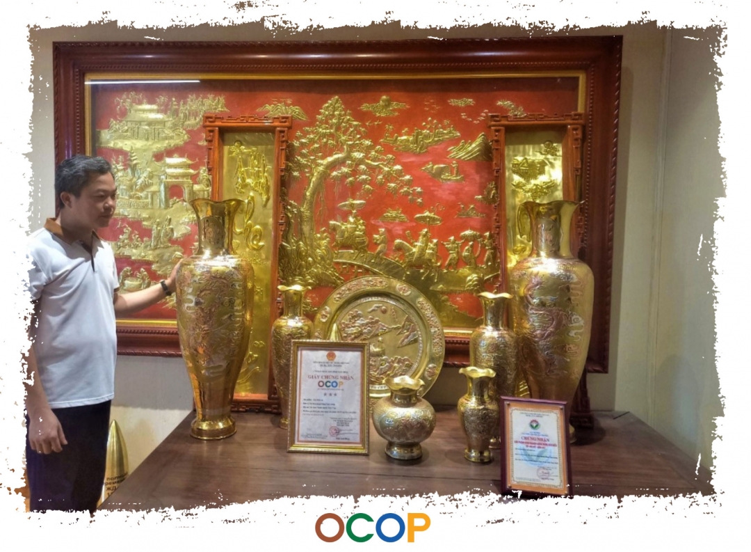 Sản phẩm Lộc bình an được xếp hạng OCOP 3 sao của anh Đặng Tiến Lương, xã Nam Thanh (Nam Trực).