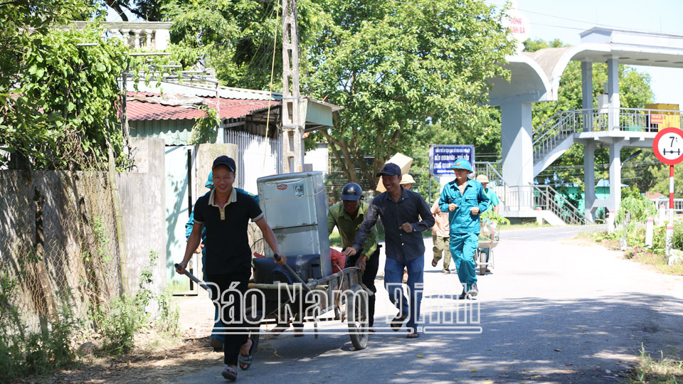 Sôi nổi phong trào thi đua quyết thắng
trong lực lượng vũ trang huyện Vụ Bản