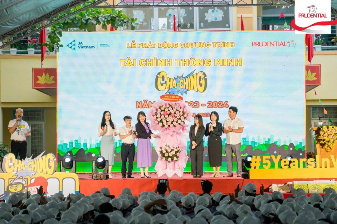 Lễ Phát động dự án tài chính thông minh Cha-Ching tại Quảng Bình đánh dấu cột mốc năm thứ 5 triển khai tại Việt Nam. Ảnh: BTC.

