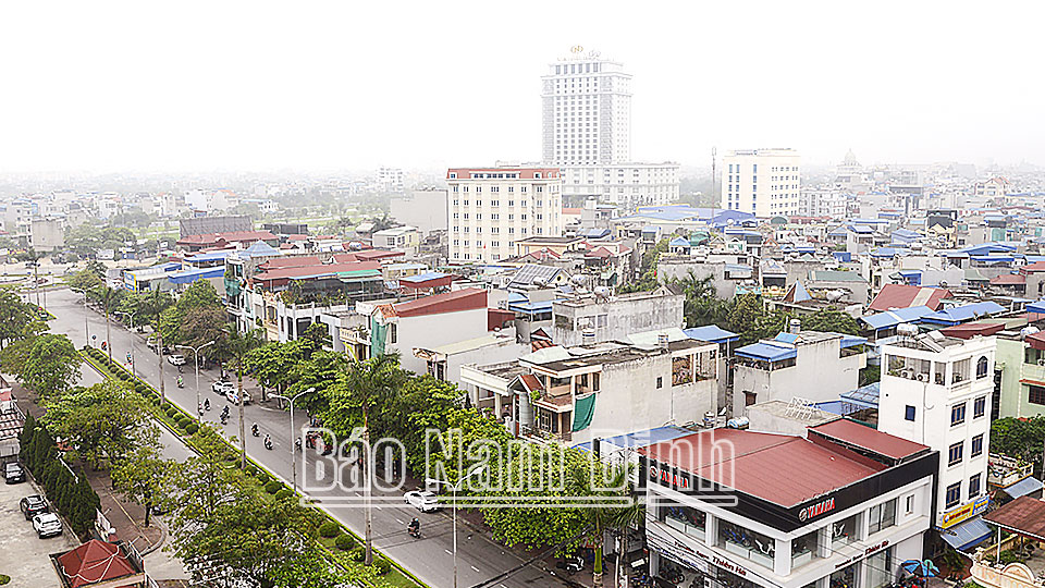 Một góc thành phố Nam Định hôm nay. Bài và ảnh: Xuân Thu