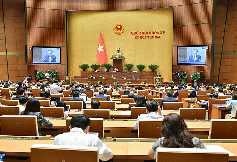 Quốc hội thảo luận trong phiên họp chiều 21/11.
