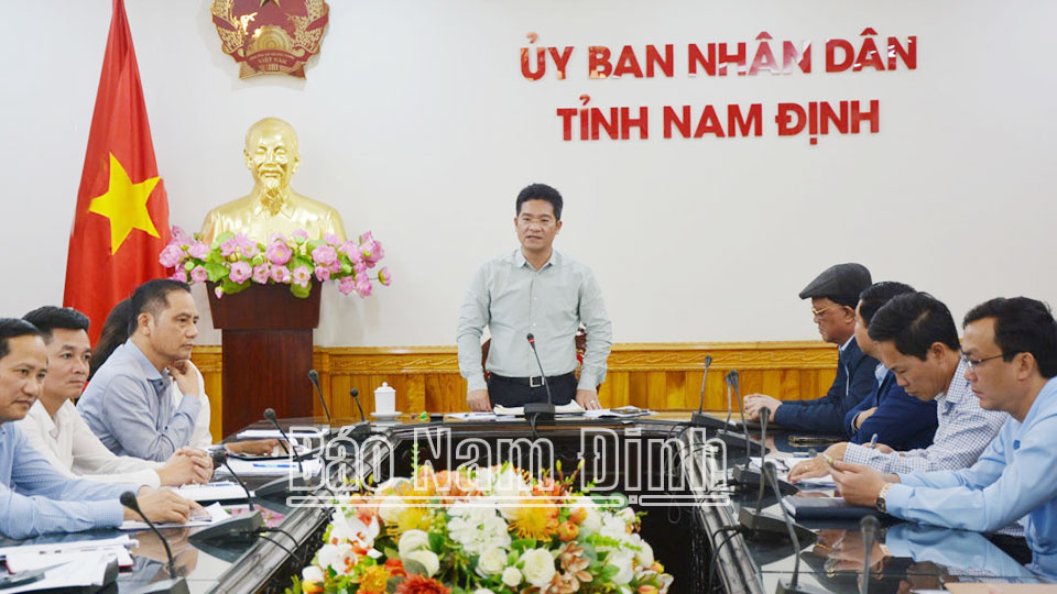 Đồng chí Trần Anh Dũng, Phó Chủ tịch Thường trực UBND tỉnh phát biểu kết luận hội nghị.