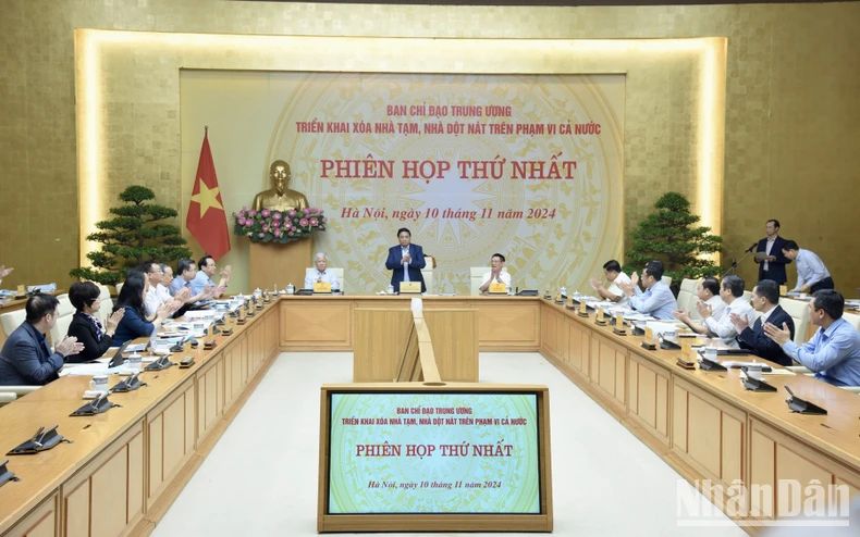 Quang cảnh Phiên họp thứ nhất. (Ảnh: Trần Hải)
