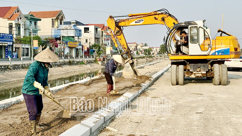 Huy động hiệu quả nguồn vốn đầu tư toàn xã hội - Động lực phát triển bền vững