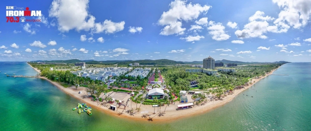 Khu phức hợp Phu Quoc Marina, địa điểm đăng cai, chiếm trọn tình cảm của VĐV 