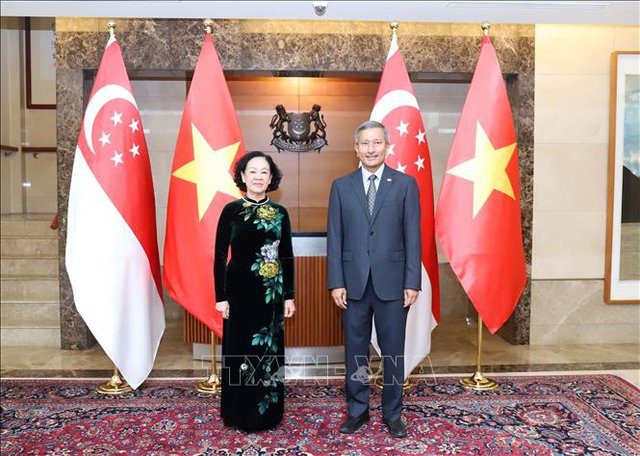 Trưởng Ban Tổ chức Trung ương Trương Thị Mai thăm làm việc tại Singapore
