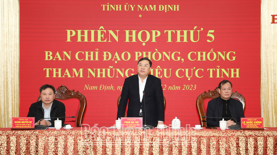 Đồng chí Bí thư Tỉnh ủy Phạm Gia Túc phát biểu kết luận phiên họp.ĐT2
