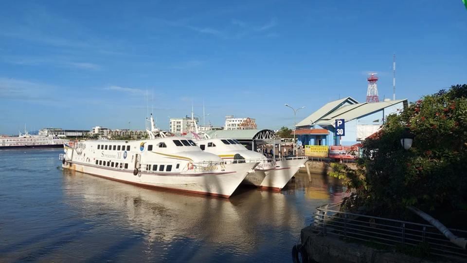 Kiên Giang: Các tuyến tàu, phà hoạt động bình thường trở lại từ sáng 25-12