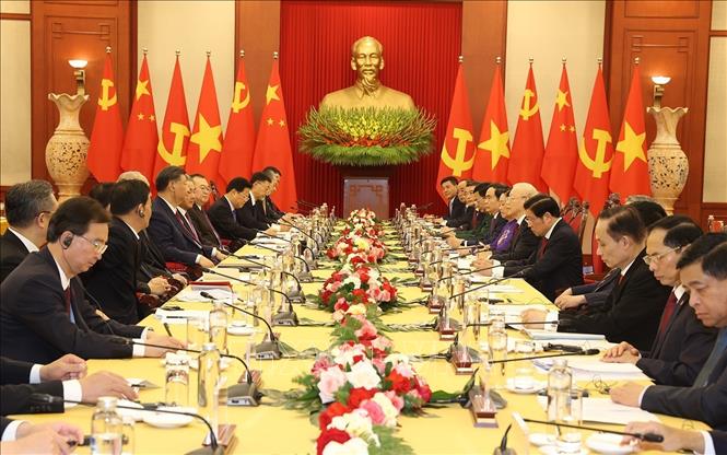 Tổng Bí thư Nguyễn Phú Trọng hội đàm với Tổng Bí thư, Chủ tịch nước Trung Quốc Tập Cận Bình.