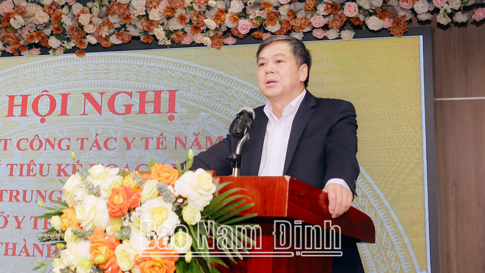 Đồng chí Trần Lê Đoài, TUV, Phó Chủ tịch UBND tỉnh phát biểu chỉ đạo hội nghị. 