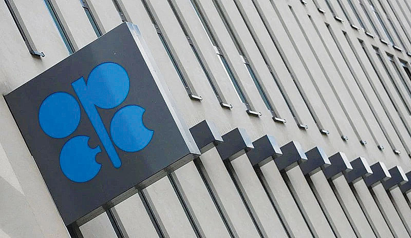 Áp lực của OPEC
về kiềm chế giá dầu giảm