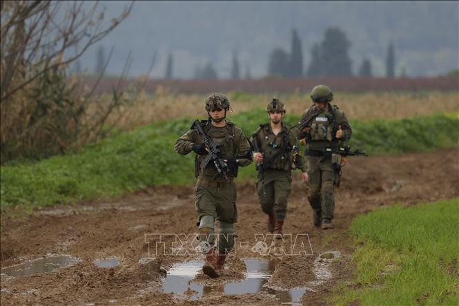 Israel bắt đầu rút quân khỏi Liban theo thỏa thuận ngừng bắn