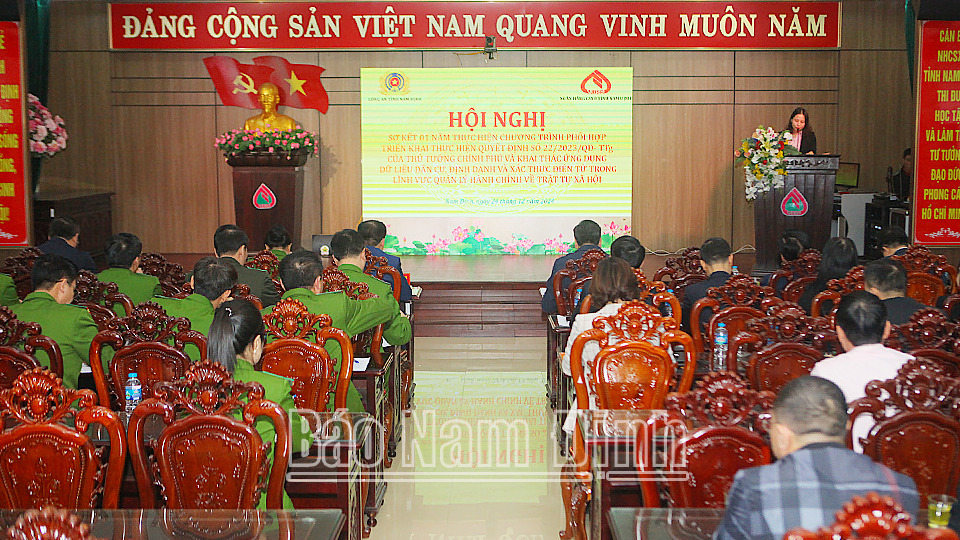 Quang cảnh hội nghị. 