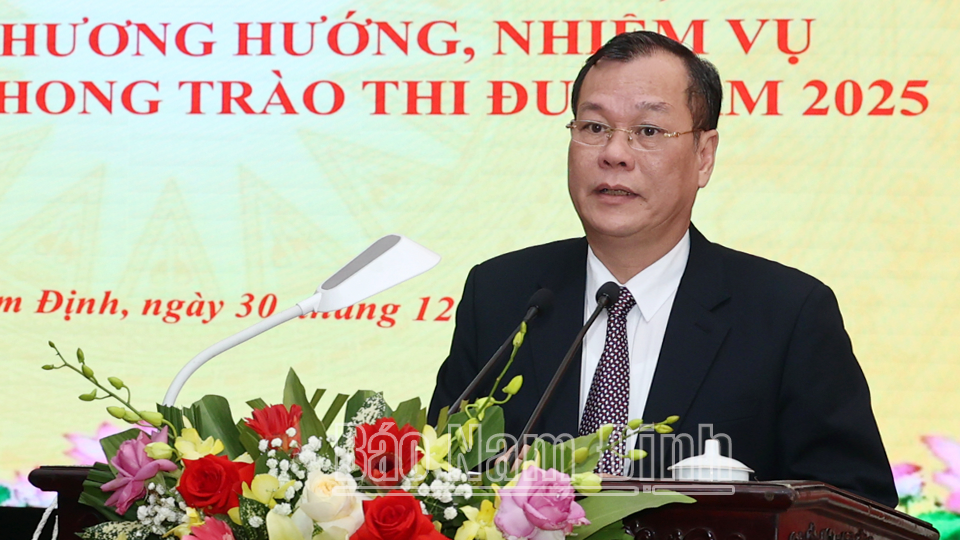 Đồng chí Phó Bí thư Thường trực Tỉnh uỷ Lê Quốc Chỉnh phát biểu chỉ đạo tại hội nghị. 