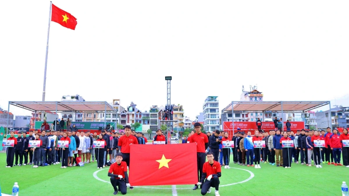 11 đội bóng tranh tài vòng chung kết giải bóng đá Trung ương Đoàn 2024.