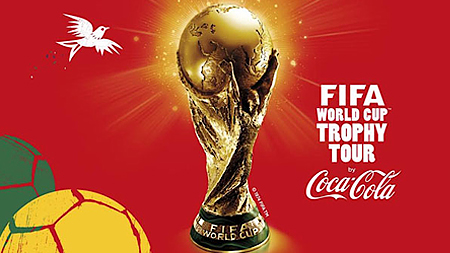 Cúp Vàng FiFa World Cup chính thức có mặt tại Hà Nội