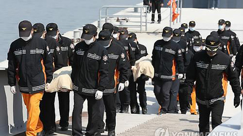 Hàn Quốc xác nhận 49 trường hợp thiệt mạng trong vụ đắm phà Sewol