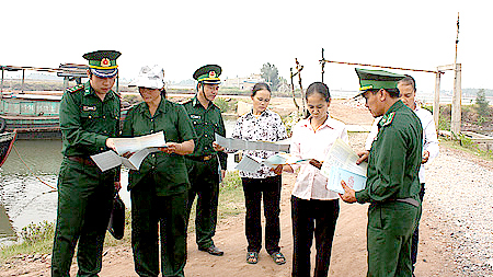 Hội nghị triển khai Đề án "Tăng cường phổ biến, giáo dục pháp luật cho cán bộ, nhân dân khu vực biên giới biển của tỉnh giai đoạn 2013-2016"