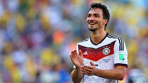 Man Utd qua mặt Barca trong thương vụ Mats Hummels