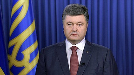 Tổng thống Ukraine đồng ý thực hiện sứ mệnh nhân đạo ở miền Đông