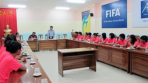 ĐT U19 nữ quốc gia lên đường tham dự AFF Cup 2014