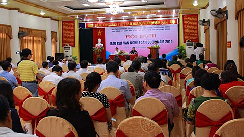 Hội nghị báo chí văn nghệ toàn quốc năm 2014