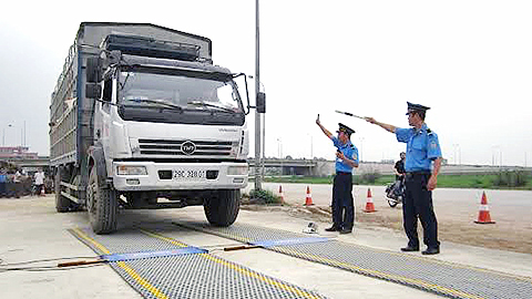 Tăng cường bảo đảm ATGT, siết chặt quản lý xe quá tải