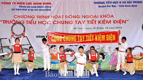 &quot;Trường tiểu học chung tay tiết kiệm điện&quot; - Hành động nhỏ, ý nghĩa lớn