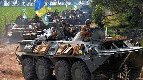 Đấu pháo ác liệt ở miền Đông U-crai-na