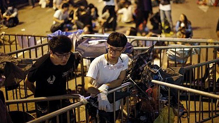 Trung Quốc: Chính quyền Hồng Công giải tỏa một phần khu vực biểu tình