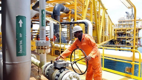 OPEC thiệt hại nặng nề do giá dầu giảm mạnh