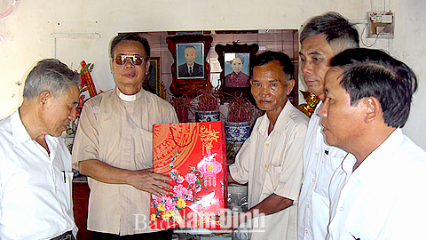 Đồng bào Công giáo Nam Định đồng hành cùng sự phát triển của quê hương, đất nước