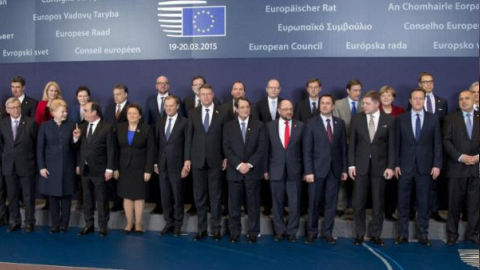 Hội nghị thượng đỉnh EU: Chia rẽ trong vấn đề Nga và Hy Lạp