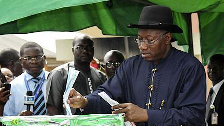 Nigeria: Tấn công bạo lực trong ngày bầu cử