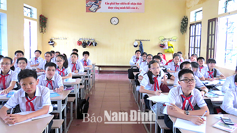 Công tác tuyển sinh vào các lớp đầu cấp năm học 2015-2016