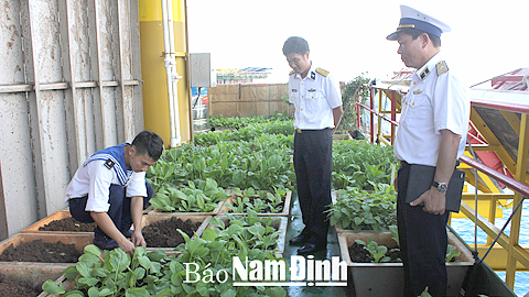 Nơi ấy Trường Sa: Hiên ngang nhà giàn DK1