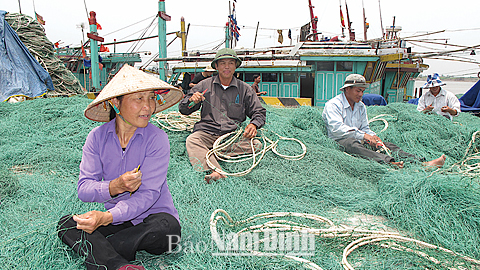 Tục đón Tết Đoan Ngọ của người dân vùng biển