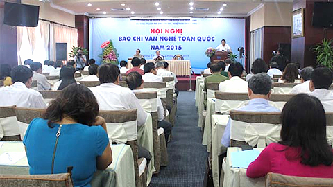 Hội nghị báo chí văn nghệ toàn quốc năm 2015