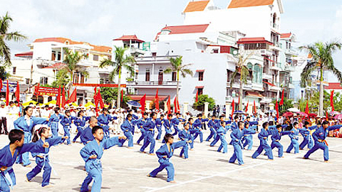 Sôi nổi các hoạt động thể thao chào mừng đại hội Đảng bộ các cấp và kỷ niệm 70 năm Quốc khánh 2-9