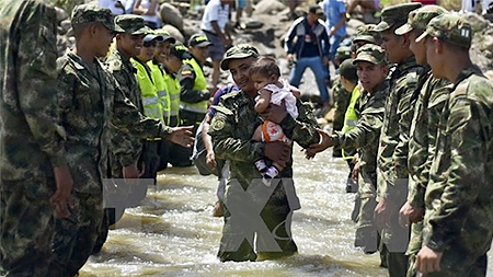Brazil, Argentina tham gia giải quyết khủng hoảng biên giới Colombia-Venezuela