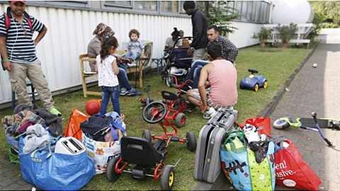 Đức chi thêm 6 tỷ euro hỗ trợ người tị nạn