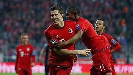 Lewandowski thăng hoa với hat-trick, Bayern thắng dễ Dinamo Zagreb