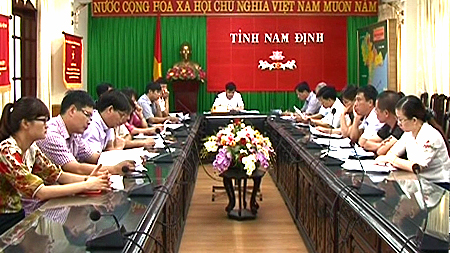 Ủy ban nhân dân tỉnh triển khai nhiệm vụ trọng tâm quý IV-2015