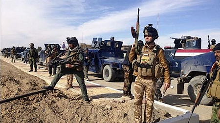 Iraq giành lại thị trấn dầu mỏ Baiji từ tay IS