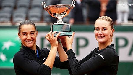 Garcia, Mladenovic vô địch đôi nữ Roland Garros