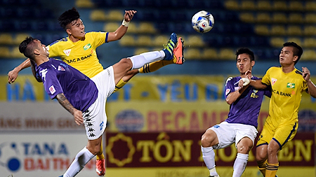 Vòng 17 Giải bóng đá vô địch quốc gia Toyota V-League 2016: Hà Nội T&amp;T thắng Sông Lam Nghệ An 1-0